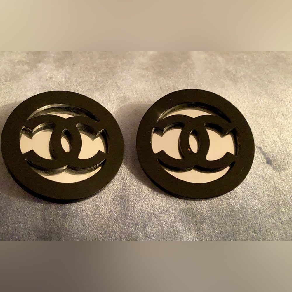 Chanel CC Mark Logo Circle Earrings